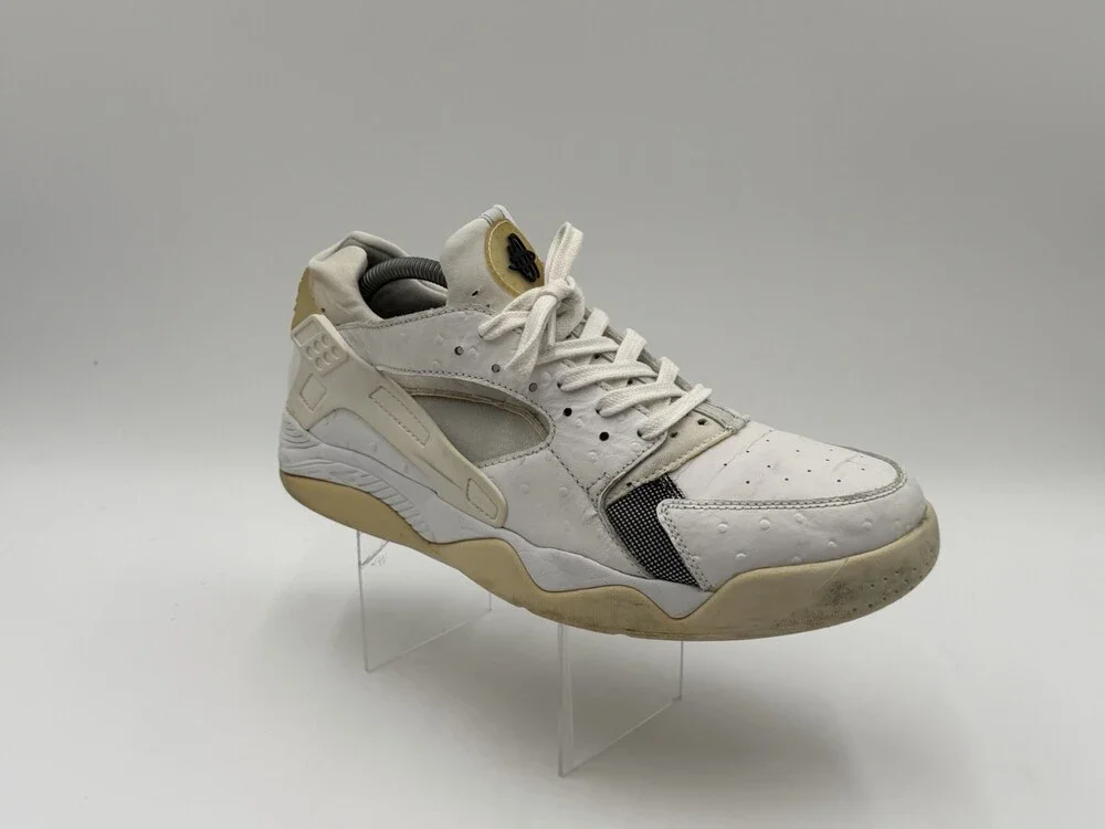 Nike Air Flight Huarache Low Men’s Size 10 White Leather Ostrich 819847-100